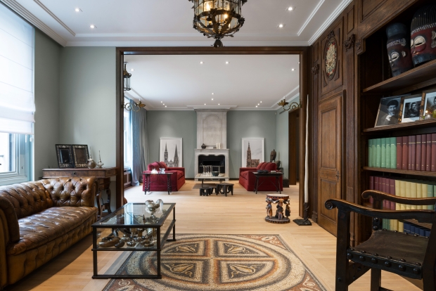 RREEL - La collectionneuse